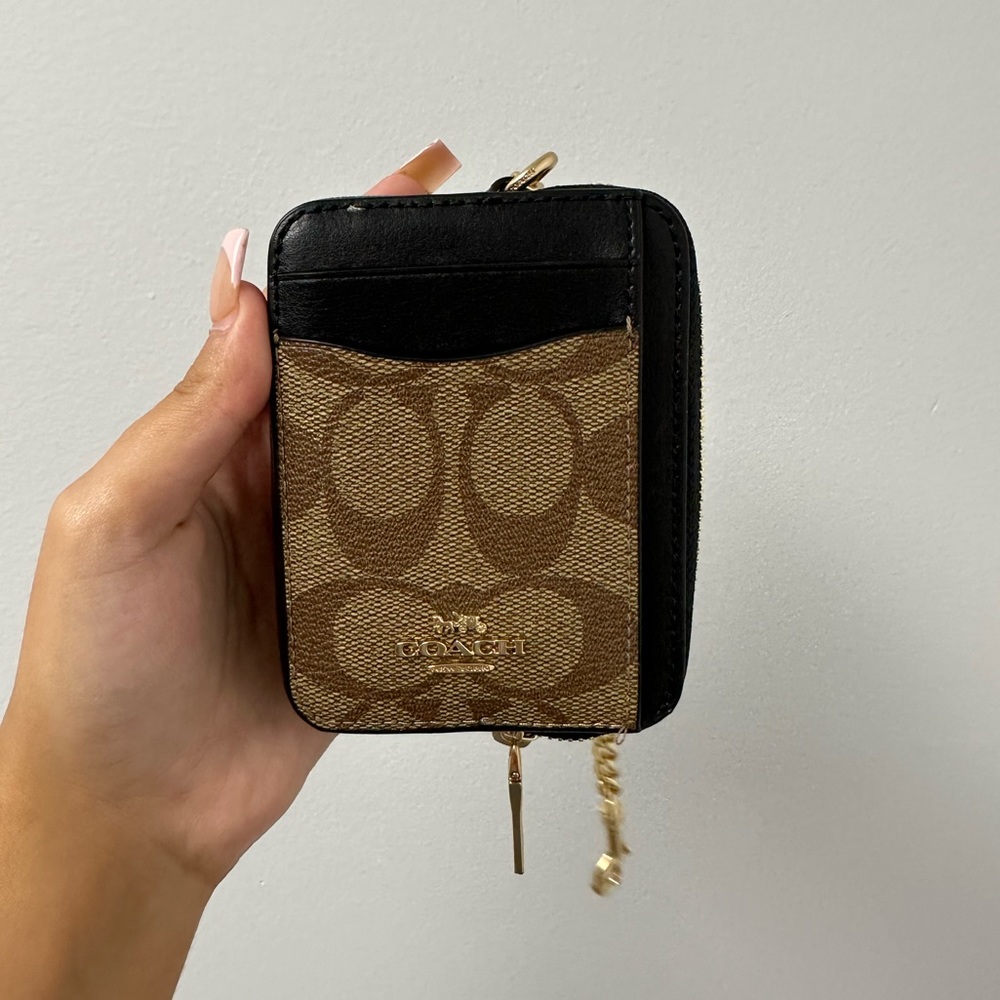 Coach zip card case/Wallet